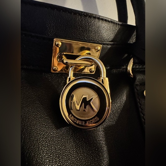 Michael Kors Hamilton Large NS Tote Black Leather - Picture 6 of 12